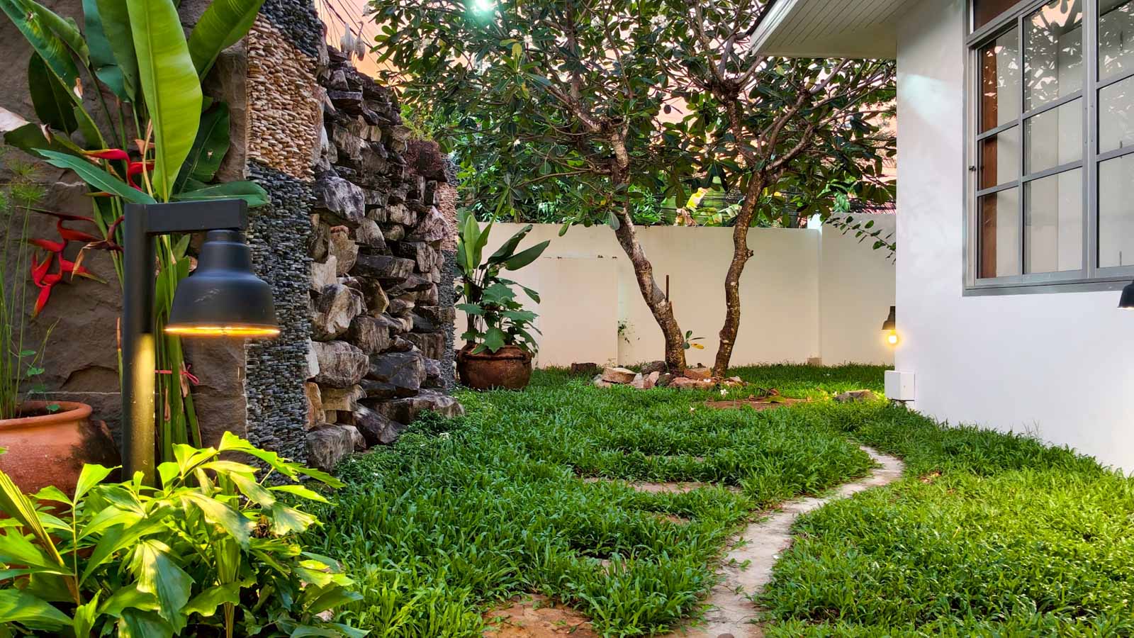 Exterior view of Luxurious 4-Bedroom Chalong Pool Villa on 1,100 sqm Plot - Fully Renovated & Ready to Move in