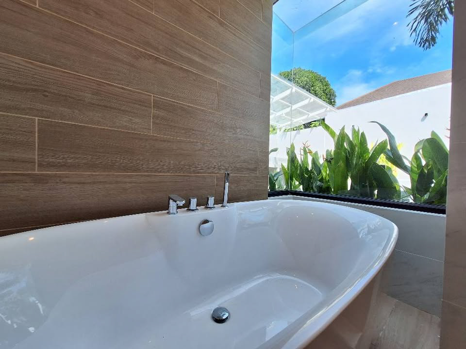 Ready-to-move-in Private Pool Rawai Villa for Sale - 5 Minutes from Beach - Photo 8