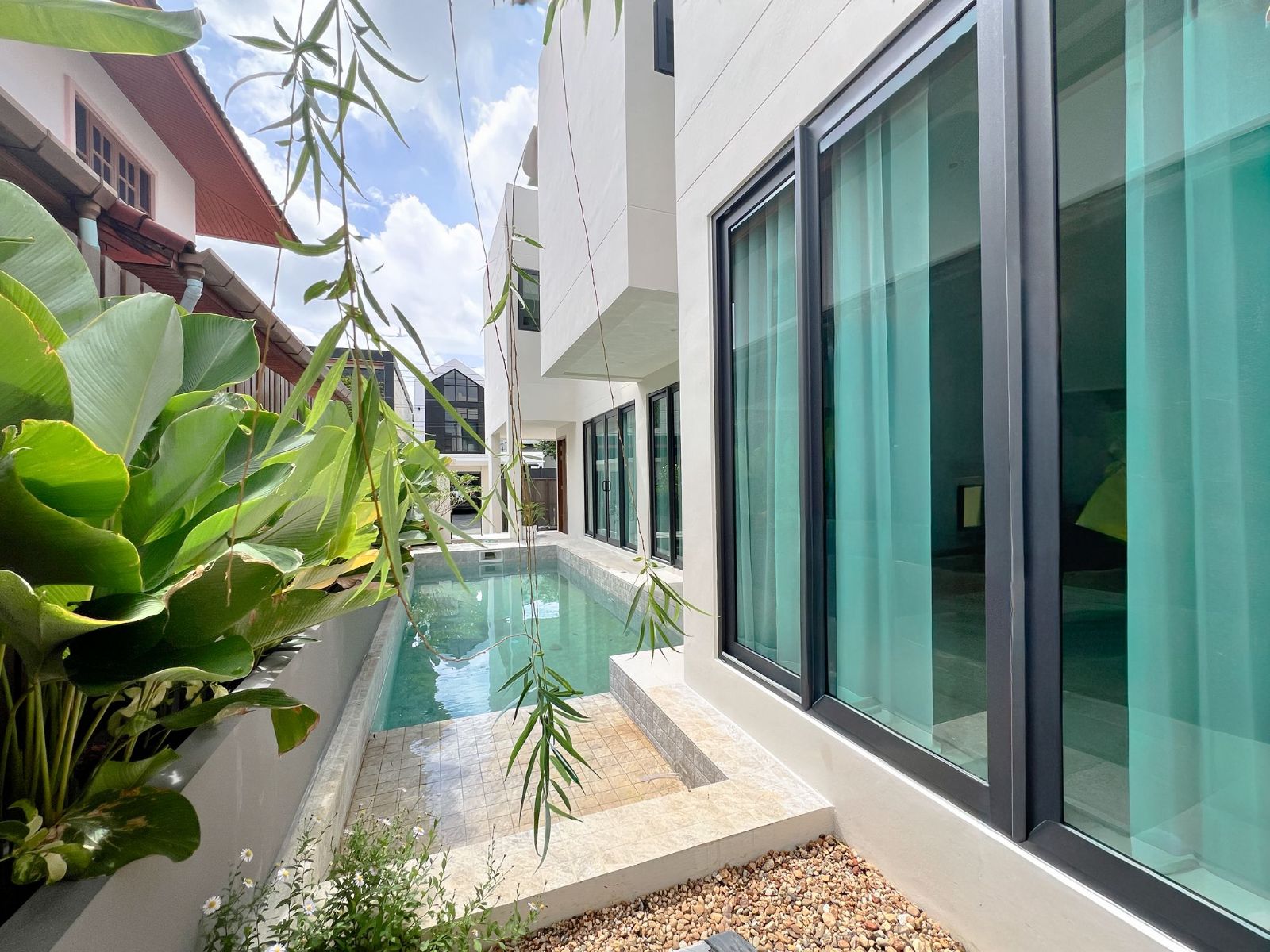 Interior view of 3 Bedroom Brand New Pool Villa for Sale Near Phuket Fitness Street