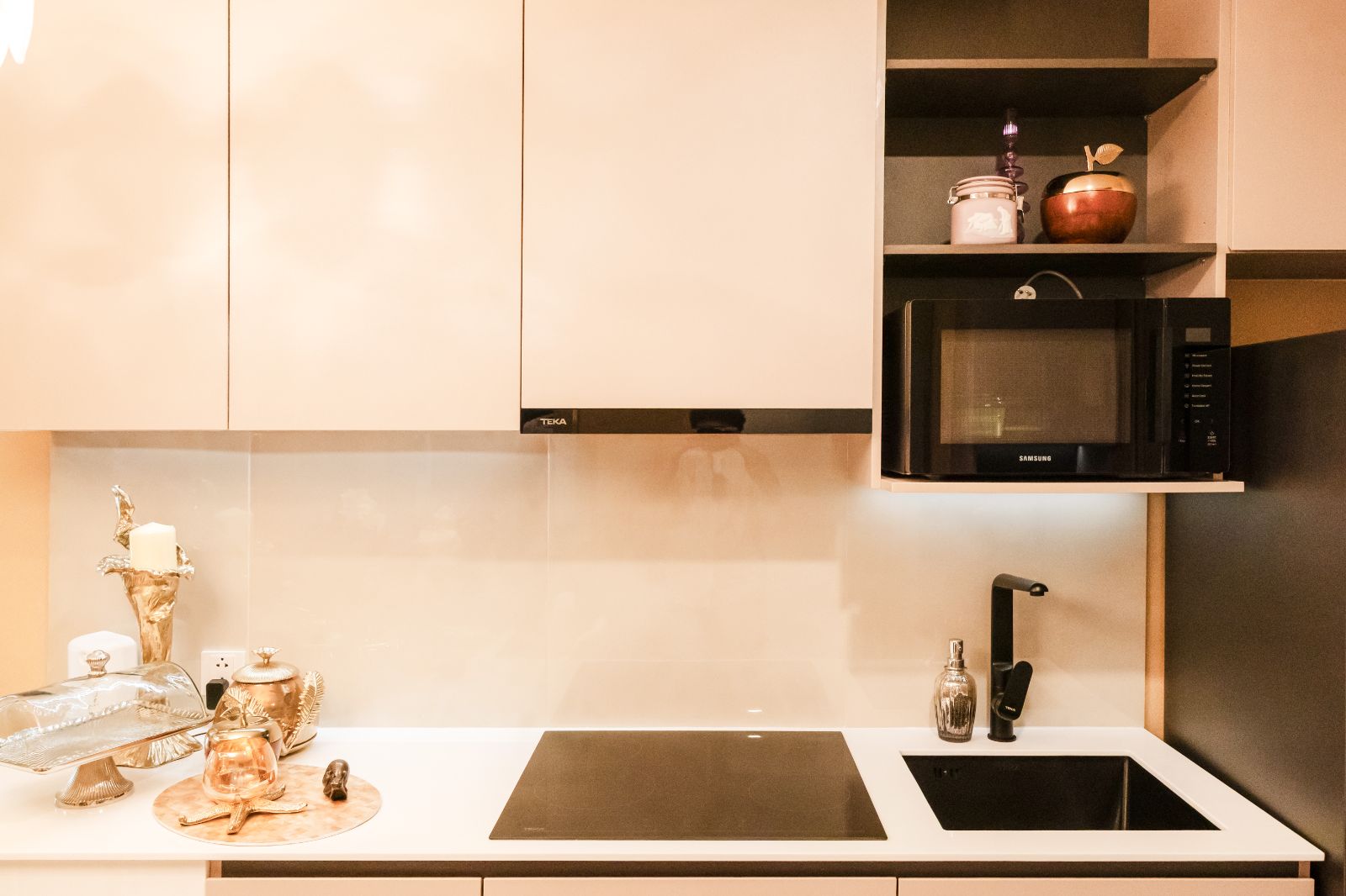 Interior view of 2 Bedroom Modern Penthouse Apartment for Sale at Title Coralina, Kamala
