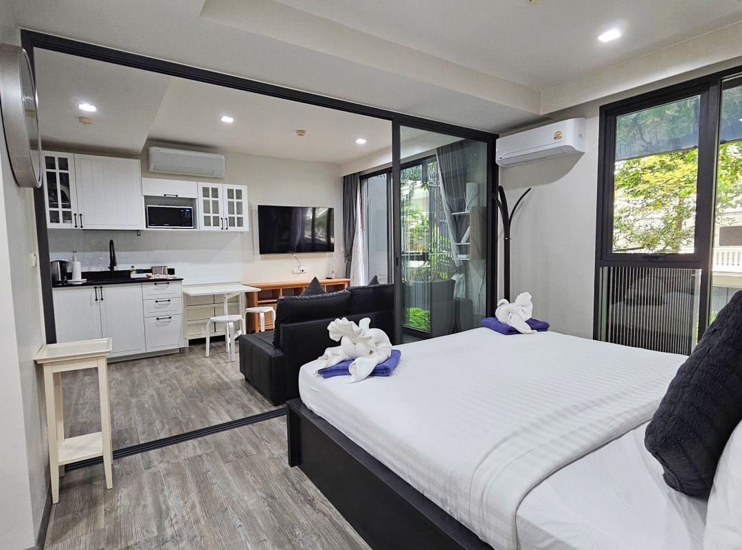 1 Bedroom Phuket Condo for Sale - The Deck - Patong Freehold Condo for Foreigners - Photo 8