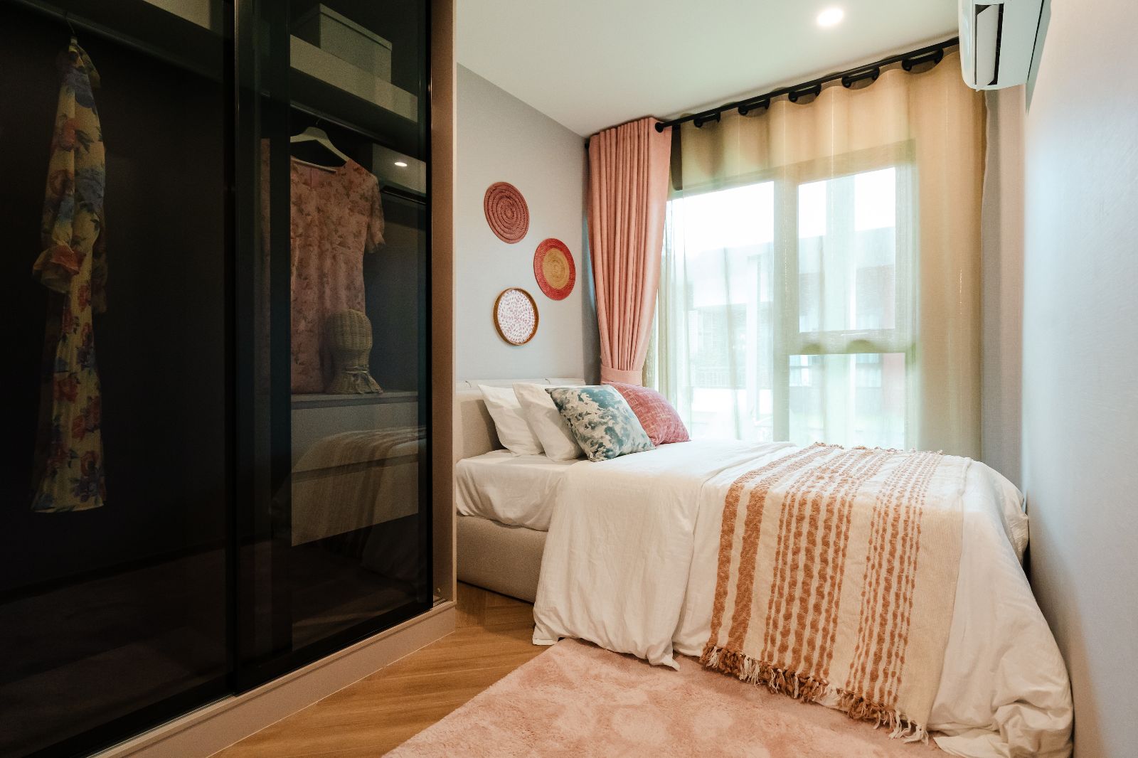 Interior view of Large 1 Bedroom Contemporary Condo for Sale at Title Coralina, Kamala