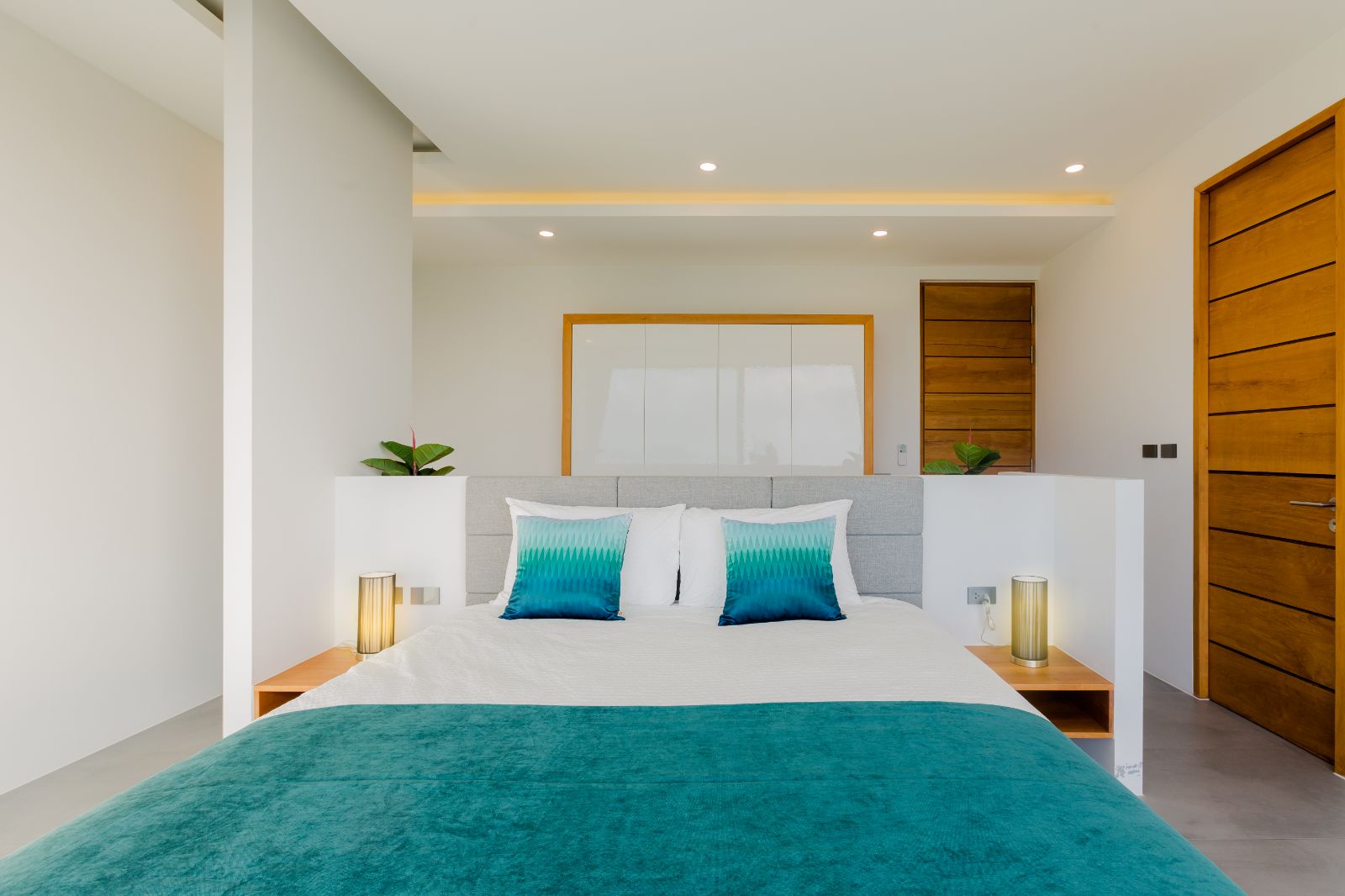 Interior view of Panoramic Ocean View 6 Bedroom Pool Villa for Sale in Yamu Hills, Paklok