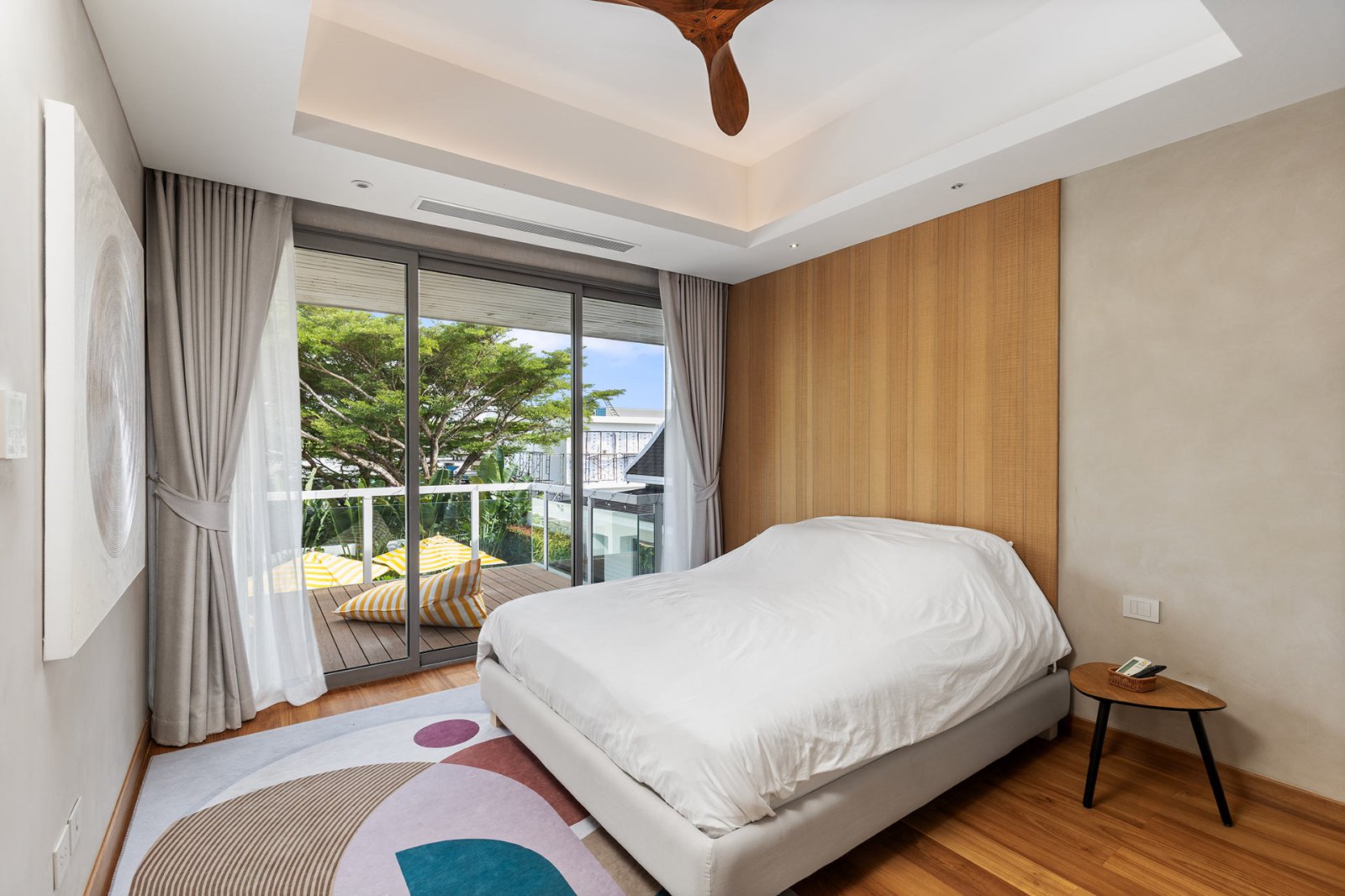 Interior view of 5 Bedroom Private Pool Villa for Sale at The Park, Layan