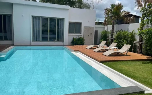 23185 4 bedroom astonishing pool villa for sale near layan beach 012
