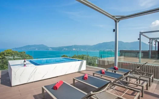 31177 3 bedroom sea view penthouse with private rooftop in patong 018