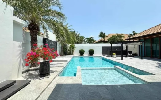 36955 4 bedroom single pool villa for sale in rawai 000