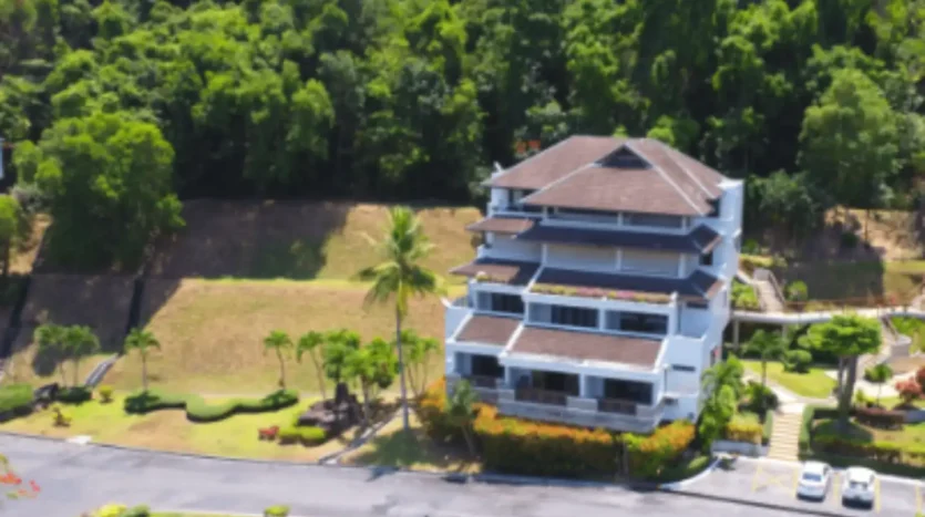 Luxury 3 Bedroom Condominium for Sale in Blue Canyon Golf Course