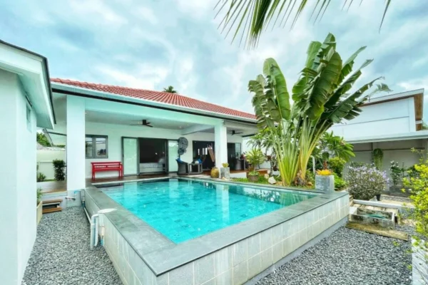 39300 3 bedroom standalone pool villa for rent near layan beach 023