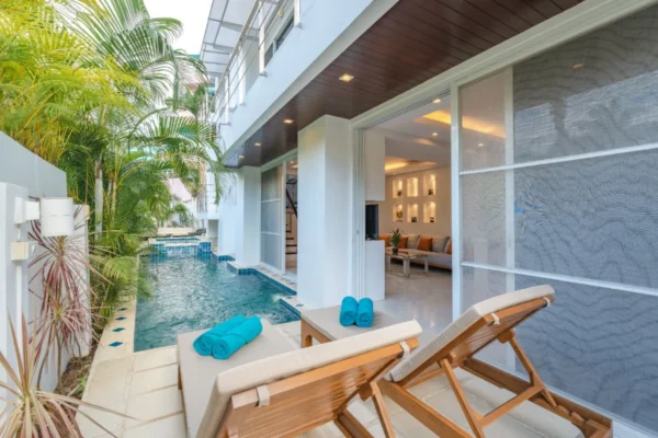 40280 4 bedroom sea view pool villa for sale in patong beach 028