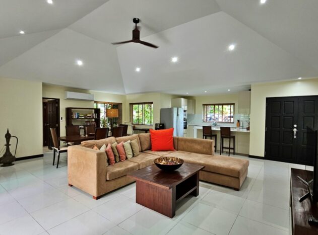 2 Bedroom Golf View Villa for Sale in Loch Palm, Kathu
