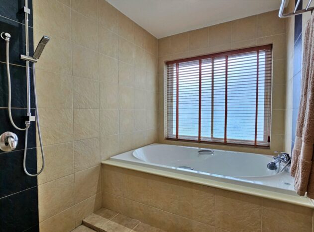 2 Bedroom Golf View Villa for Sale in Loch Palm, Kathu