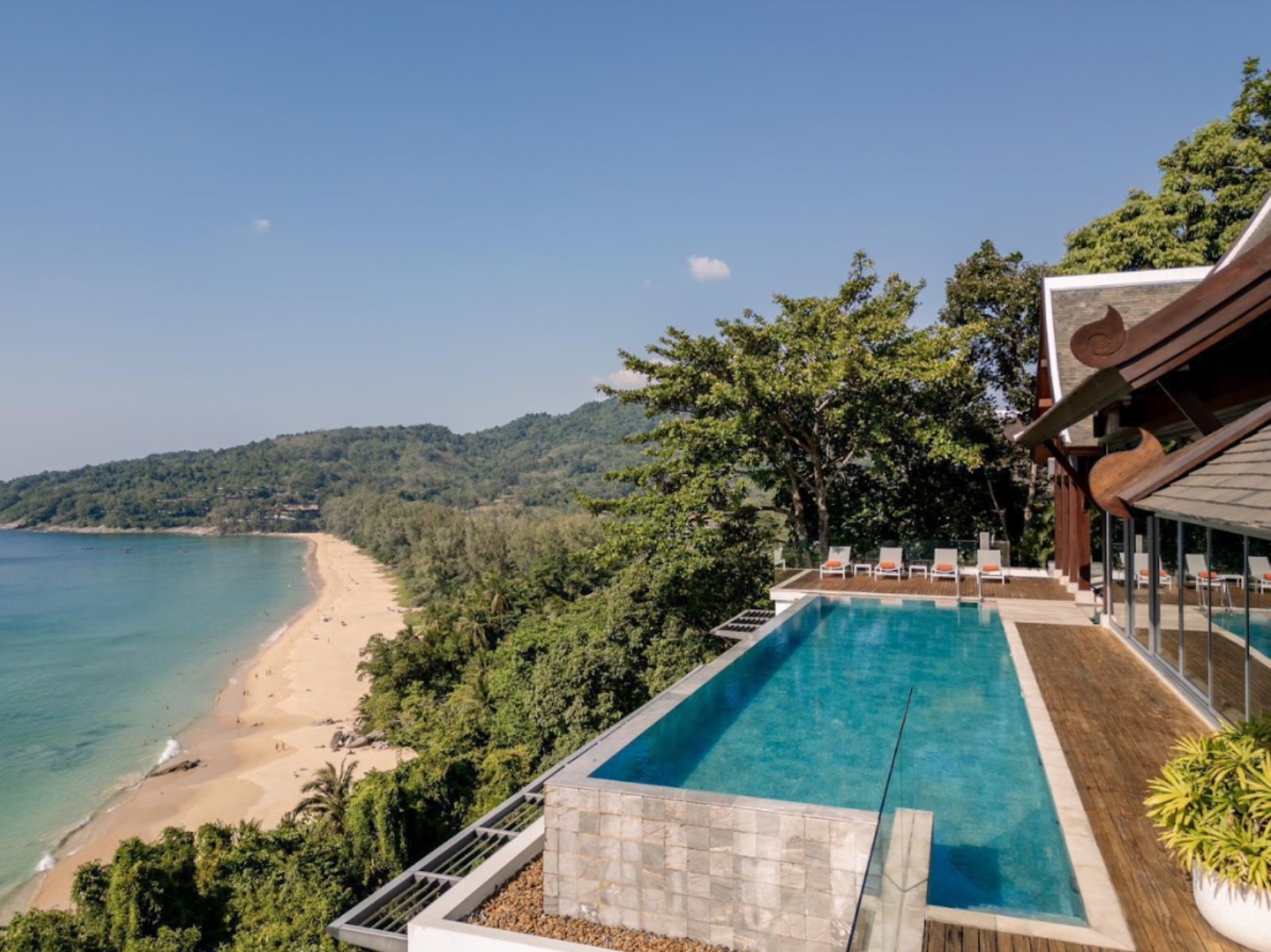 Luxurious 4 Bedroom Oceanfront Villa for Sale at Malaiwana, Naithon