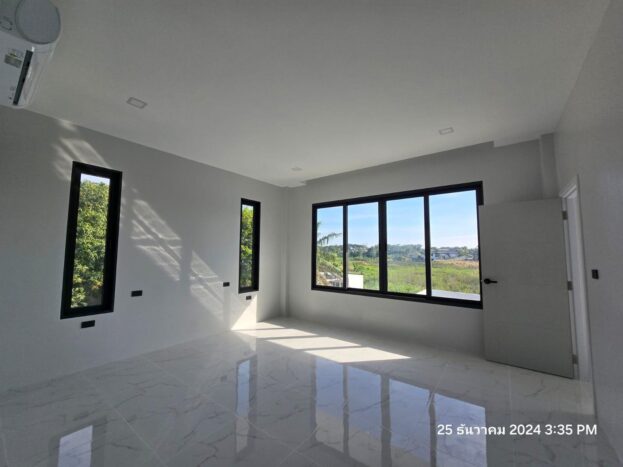 Brand New 4 Bedroom Pool Villa with Large Land Plot for Sale in Rawai