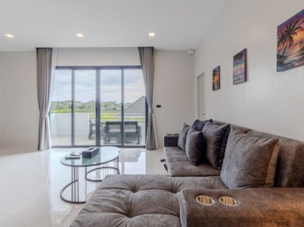 Brand New 4 Bedroom Pool Villa with Large Land Plot for Sale in Rawai