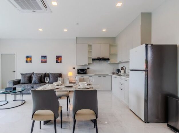 Brand New 4 Bedroom Pool Villa with Large Land Plot for Sale in Rawai