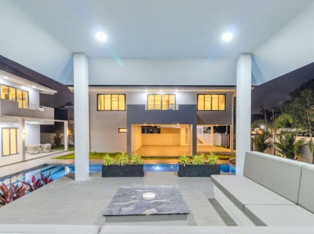 Brand New 4 Bedroom Pool Villa with Large Land Plot for Sale in Rawai