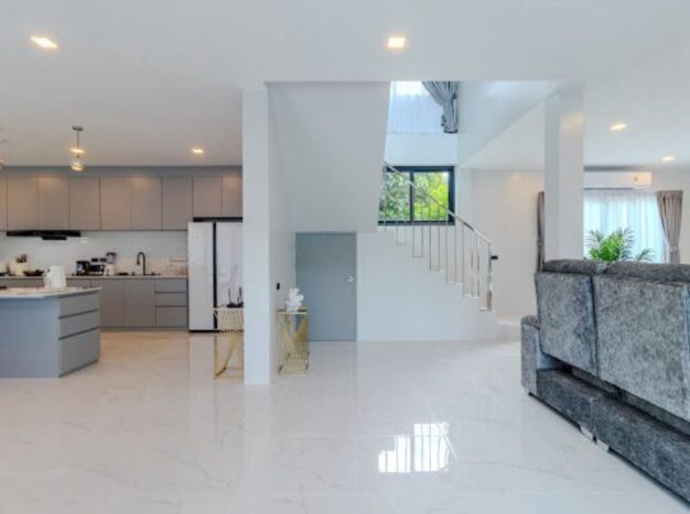 Brand New 4 Bedroom Pool Villa with Large Land Plot for Sale in Rawai