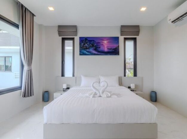 Brand New 4 Bedroom Pool Villa with Large Land Plot for Sale in Rawai
